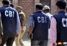 पुलिस का दावा है कि प्रारंभिक जांच में यह मामला पेपर लीक नहीं, बल्कि नकली प्रश्नपत्रों के सहारे ठगी के प्रयास का है।