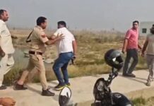 बदमाशों ने बनोंदी के टोल प्लाजा पर जमकर उत्पात मचाया जिसकी सीसीटीवी फुटेज भी सामने आई है।