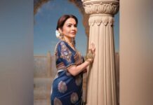 100 साल पुराने इयररिंग्स पहन देश की सबसे अमीर पत्नी ने दिखाए ठाठ, मां का हाथफूल भी खास, छाया नीता अंबानी का अंदाज नीता अंबानी एक बार फिर साबित कर गईं कि उनका मुकाबला कोई नहीं कर सकता।