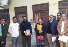 Hisar: मदनपुरा में गैर-मान्यता प्राप्त निजी स्कूल पर CM फ्लाइंग की रेड, 10वीं तक चल रही थी पढ़ाई सीएम फ्लाइंग हिसार रेंज इंचार्ज सुनैना ने बताया कि टीम को सूचना मिली थी कि गांव मदनपुरा में बिना अनुमति एक स्कूल संचालित किया जा रहा है, जहां विद्यार्थियों को न तो मूलभूत सुविधाएं मिल रही हैं और न ही शिक्षा का उचित वातावरण।