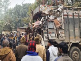 राजेंद्र के शरीर पर चार गोलियां लगी। सिर के पीछे से गोली निकल कर आंख के पास फंस गई।