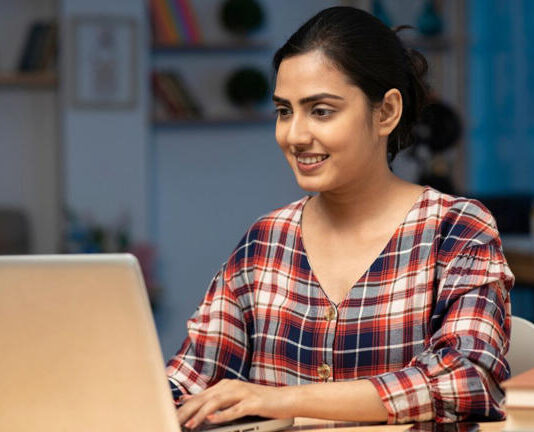 एयरपोर्ट अथॉरिटी ऑफ इंडिया ने सीनियर असिस्टेंट और जूनियर असिस्टेंट के फॉर्म निकाले हैं।