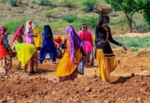 कुछ देर में विधानसभा की कार्यवाही शुरू होगी। सोमवार की तरह आज भी विपक्ष का हंगामा जारी रह सकता है।