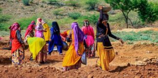 कुछ देर में विधानसभा की कार्यवाही शुरू होगी। सोमवार की तरह आज भी विपक्ष का हंगामा जारी रह सकता है।