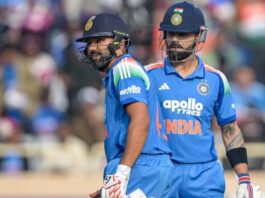 रोहित शर्मा और विराट कोहली ने न्यूजीलैंड के खिलाफ वनडे सीरीज से पहले घरेलू वनडे टूर्नामेंट विजय हजारे ट्रॉफी में खेलने की घोषणा की है।