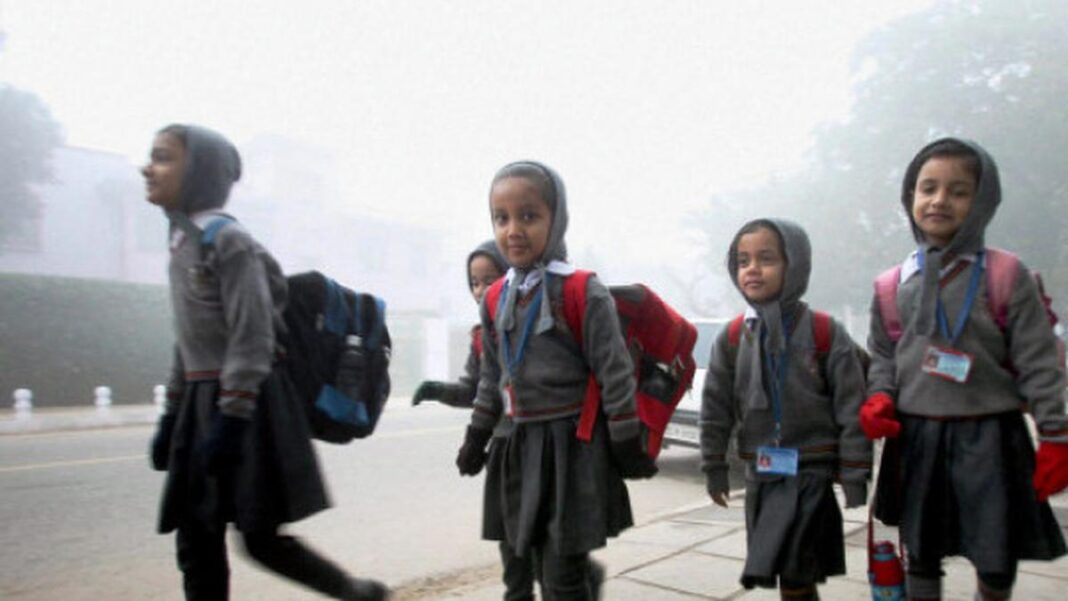 बवानीखेड़ा के वीर शहीद गुलाब सिंह पीएमश्री राजकीय कन्या वरिष्ठ माध्यमिक विद्यालय को स्वच्छता और मॉडल स्कूल श्रेणी में राज्य स्तर पर तीन पुरस्कार मिल चुके हैं।