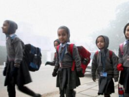 बवानीखेड़ा के वीर शहीद गुलाब सिंह पीएमश्री राजकीय कन्या वरिष्ठ माध्यमिक विद्यालय को स्वच्छता और मॉडल स्कूल श्रेणी में राज्य स्तर पर तीन पुरस्कार मिल चुके हैं।
