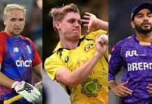 IPL 2026 Mini Auction: ग्रीन, वेंकटेश और लिविंगस्टोन पर रहेंगी नजरें, 77 खिलाड़ियों के लिए 10 टीमें मैदान में आईपीएल 2026 की मिनी नीलामी से पहले फ्रेंचाइजियों के चौंकाने वाले फैसलों ने उनकी रणनीति स्पष्ट कर दी है।