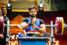 जिम ट्रेनर रोहित धनखड़ पर विवाद के चलते शादी समारोह से वापस लौटते समय जतिन व रोहित पर कार सवार युवकों ने हमला कर दिया जिम ट्रेनर रोहित धनखड़ पर विवाद के चलते शादी समारोह से वापस लौटते समय जतिन व रोहित पर कार सवार युवकों ने हमला कर दिया