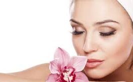 आंखों की समस्या कभी भी समय और जगह देखकर नहीं आती है। ये धीरे-धीरे समय के साथ बढ़ती है।