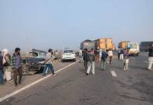 घनी धुंध के कारण हरियाणा के यमुनानगर में सुबह के समय तीन वाहनों की आपस में टक्कर हो गई। इस हादसे में चार लोग गंभीर रूप से घायल हुए हैं।