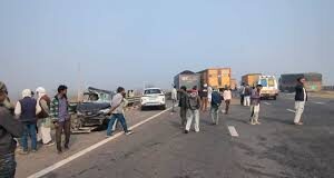 घनी धुंध के कारण हरियाणा के यमुनानगर में सुबह के समय तीन वाहनों की आपस में टक्कर हो गई। इस हादसे में चार लोग गंभीर रूप से घायल हुए हैं।