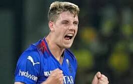 ऑस्ट्रेलिया की नजर अब निचले क्रम से रन जोड़ने पर होगी, जबकि इंग्लैंड की कोशिश जल्द से जल्द पारी समेटने की रहेगी।