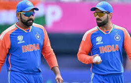 आईसीसी ने इस हफ्ते की वनडे रैंकिंग जारी कर दी हैं। रैंकिंग में विराट कोहली नंबर 2 पर पहुंच चुके हैं, वहीं रोहित शर्मा टॉप पर मौजूद हैं।