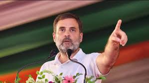 कांग्रेस नेता राहुल गांधी ने मनरेगा कानून की जगह लाए गए नए विधेयक विकसित भारत जी राम जी को गांव विरोधी करार देते हुए केंद्र सरकार पर सीधा हमला बोला है। कांग्रेस नेता राहुल गांधी ने मनरेगा कानून की जगह लाए गए नए विधेयक विकसित भारत जी राम जी को गांव विरोधी करार देते हुए केंद्र सरकार पर सीधा हमला बोला है।