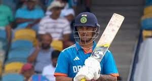 विजय हजारे ट्रॉफी में झारखंड के ईशान किशन ने कर्नाटक के खिलाफ 33 गेंदों पर शतक लगाया। उन्होंने 39 गेंदों पर 125 रन बनाए। ईशान ने 7 चौके और 14 छक्के मारे।