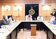 हरियाणा में होगी 950 महिला पुलिसकर्मियों की भर्ती, सीएम नायब सैनी ने की घोषणा सीएम नायब सिंह सैनी ने महिला पुलिसकर्मियों की संख्या 15 से बढ़ाकर 25 फीसदी तक करने की घोषणा की है।