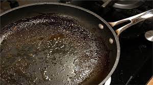 गर्म तवे पर एक रुपये का शैंपू डालने वाली ट्रिक आपके बहुत काम आएगी। यकीन ना हो तो एक बार आजमाकर देख सकते हैं। गर्म तवे पर एक रुपये का शैंपू डालने वाली ट्रिक आपके बहुत काम आएगी। यकीन ना हो तो एक बार आजमाकर देख सकते हैं।