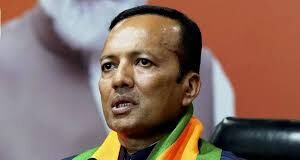 भाजपा सांसद नवीन जिंदल ने उदाहरण देते हुए बताया कि एस्टोनिया, फ्रांस, स्विट्जरलैंड और मेक्सिको जैसे कई देशों ने अपने नागरिकों के लिए सुरक्षित रिमोट और इलेक्ट्रॉनिक वोटिंग की व्यवस्था लागू कर रखी है।