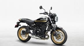 कावासाकी ने भारत में अपनी Z650RS का 2026 मॉडल लॉन्च कर दिया है। यह बाइक अब E20 फ्यूल के अनुकूल है। नए मॉडल की कीमत में मामूली बढ़ोतरी भी हुई है।