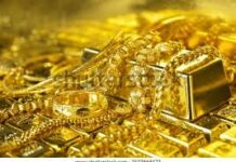 सोना-चांदी के दाम में हल्की गिरावट आई है. आज चांदी (999, प्रति 1 किलो) की कीमत 2 लाख रुपये से अधिक है. आइए जानते हैं !