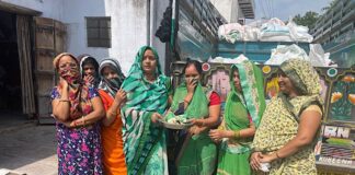 सोनीपत में जेवरात लूटने के लिए आंगनबाड़ी वर्कर उषा की हत्या का मामला सामने आया है। बदमाशों ने उषा के सिर और मुंह पर धारदार हमला किया था।