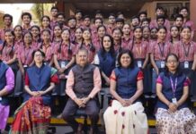 केवीएस-एनवीएस विद्यालयों में टीचिंग और नॉन टीचिंग वैकेंसी में फॉर्म भरने का आखिरी मौका है। आवेदन की लास्ट डेट आगे बढ़ गई है।