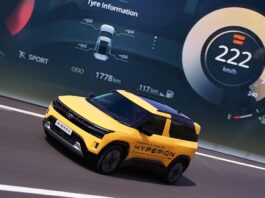 सिएरा की एक्स शोरूम प्राइस 11.49 लाख रुपये से शुरू होती है।