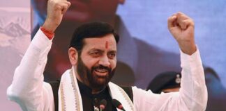 हरियाणा के मुख्यमंत्री नायब सिंह सैनी ने शीतकालीन सत्र के पहले दिन हरियाणा विधानसभा को सूचित किया कि हरियाणा में 25.67 लाख से अधिक किसान 60,816 करोड़ रुपये के कृषि ऋण के बोझ तले दबे हुए हैं।