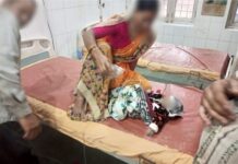 Haryana: दूध पिलाते समय बिगड़ी बच्ची की तबीयत, अस्पताल में ले गए परिजन, डॉक्टरों ने घोषित किया मृत गांव दुजाना निवासी सुरेंद्र की 20 दिन की बच्ची को उसकी मां गोद में दूध पिला रही थी। दूध पिलाते समय अचानक तबीयत बिगड़ गई।