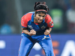 नंदिनी शर्मा ने महिला प्रीमियर लीग के चौथे संस्करण में 14 विकेट लेकर दिल्ली कैपिटल्स महिला टीम के लिए एक सीजन में सबसे ज्यादा विकेट लेने का रिकॉर्ड बना दिया।