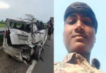 दादरी में नेशनल हाईवे 152डी पर गांव चिड़िया के समीप कार अनियंत्रित होकर डिवाइडर से टकरा गई।