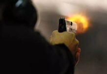 हरियाणा के पानीपत जिले के मशहूर मिठाई वाले की दुकान पर फायरिंग करने का मामला सामने आया है।