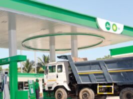 जियो-बीपी (Jio-bp) ने नई इंजन-सफाई वाली पेट्रोल एक्टिव टेक्नॉलजी (ACTIVE Technology) लॉन्च की है, जिसमें बिना किसी अतिरिक्त खर्च के 100 किलोमीटर ज्यादा माइलेज देने में मदद करती है।