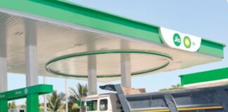 जियो-बीपी (Jio-bp) ने नई इंजन-सफाई वाली पेट्रोल एक्टिव टेक्नॉलजी (ACTIVE Technology) लॉन्च की है, जिसमें बिना किसी अतिरिक्त खर्च के 100 किलोमीटर ज्यादा माइलेज देने में मदद करती है।