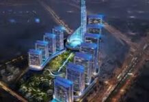 : दुबई के नाद अल शेबा इलाके में दुनिया का पहला मर्सिडीज-बेंज ब्रांड वाला शहर बनने जा रहा है।