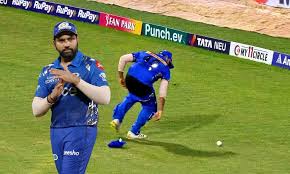 साल 2026 के पहले ही दिन जेसन होल्डर ने ऐसी गेंद फेंकी की हर किसी की हंसी छूट गई। साल 2026 के पहले ही दिन जेसन होल्डर ने ऐसी गेंद फेंकी की हर किसी की हंसी छूट गई।