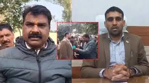 इसी विरोधाभास को लेकर मौके पर पहुंचे विधायक देवेंद्र हंस भड़क उठे और उन्होंने एसडीएम पर ठेकेदारों से मिलीभगत और भ्रष्टाचार के गंभीर आरोप लगाए. इसी विरोधाभास को लेकर मौके पर पहुंचे विधायक देवेंद्र हंस भड़क उठे और उन्होंने एसडीएम पर ठेकेदारों से मिलीभगत और भ्रष्टाचार के गंभीर आरोप लगाए.