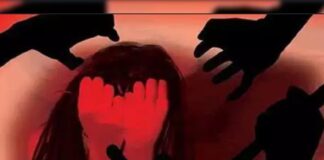 हरियाणा के झज्जर जिले में एक दिल दहला देने वाला मामला सामने आया है। यहां यूपी से आई एक लड़की के साथ 5 युवकों ने गैंगरेप किया और फिर फरार हो गए।