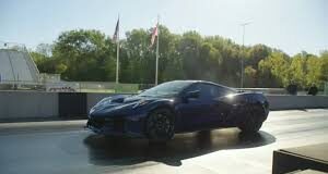 मशहूर स्पोर्ट्स कार शेवरले कोर्वेट (Chevrolet Corvette) अब केवल एक स्पोर्ट्स कार नहीं रही।