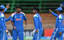 अंडर-19 विश्व कप में आज भारत का सामना बांग्लादेश से है। यह मुकाबला बुलवायो के क्वींस स्पोर्ट्स क्लब में खेला जा रहा है।