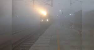 हरियाणा में इन दिनों कड़ाके की ठंड पड़ रही है। मौसम विभाग ने अभी पारा गिरने की और संभावना जताई है। वहीं, मौसम विभाग ने 8 से 10 जनवरी तक कुछ स्थानों पर बेहद घना कोहरा छाए रहने की भी चेतावनी जारी की है।