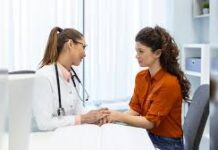 सर्वाइकल कैंसर एक खतरनाक बीमारी है, लेकिन इसे आसानी से रोका भी जा सकता है।