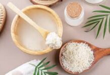 चावल के पानी से तैयार इस नुस्खे की मदद से चेहरे पर नेचुरल चमक नजर आ सकती है।
