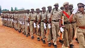 पुलिस विभाग में कांस्टेबल के 41,820 पदों पर भर्तियां चल रही है।