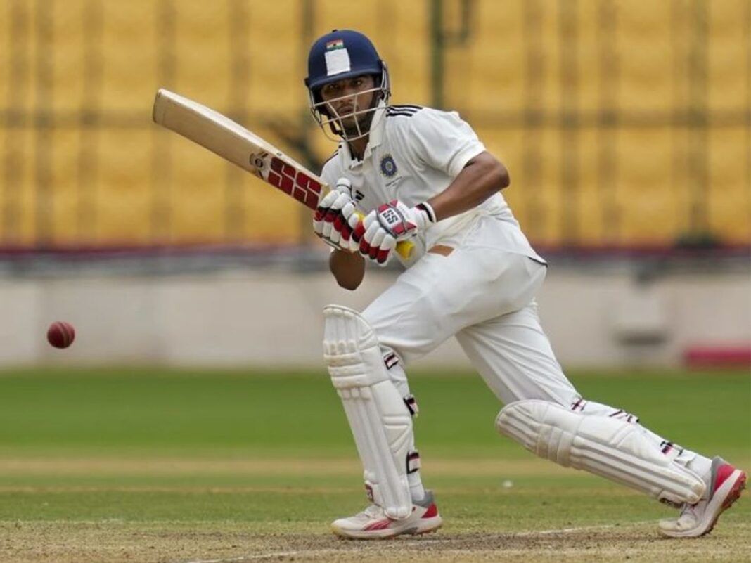 रवींद्र जडेजा की फॉर्म पर लगातार सवाल उठ रहे हैं।