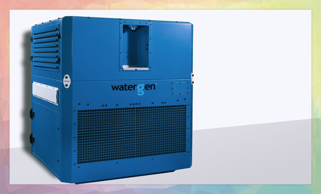 दुनिया की बढ़ती आबादी के साथ पीने के साफ पानी का संकट गहराता जा रहा है। ऐसे में दुनियाभर के कई देश इस समस्या को टेक्नोलॉजी की मदद से सुलझाने में जुटे हैं।