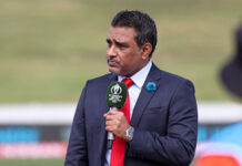 T20 WC: मांजरेकर ने भारत के मुख्य कोच पर साधा निशाना, कहा- गंभीर के लिए हर मर्ज की एक दवा हैं ‘वॉशिंगटन सुंदर’ संजय मांजरेकर एक बार फिर चर्चा में हैं। उन्होंने मुख्य कोच गंभीर पर जो बयान दिया है, उससे सोशल मीडिया दो हिस्सों में बंट गया है।