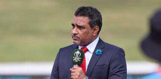 T20 WC: मांजरेकर ने भारत के मुख्य कोच पर साधा निशाना, कहा- गंभीर के लिए हर मर्ज की एक दवा हैं ‘वॉशिंगटन सुंदर’ संजय मांजरेकर एक बार फिर चर्चा में हैं। उन्होंने मुख्य कोच गंभीर पर जो बयान दिया है, उससे सोशल मीडिया दो हिस्सों में बंट गया है।