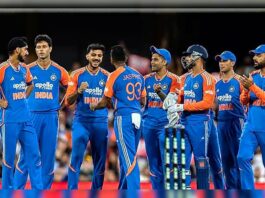 T20 WC: निर्णायक मैच में किस्मत का इम्तिहान! चेन्नई में सैमसन का बल्ला चला तो खुल सकता है सेमीफाइनल का रास्ता टी20 विश्व कप 2026 के सुपर-8 में भारत के लिए जिम्बाब्वे के खिलाफ मुकाबला बेहद अहम है।